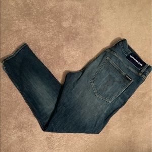 Calvin Klein Jeans: 36W x 32L